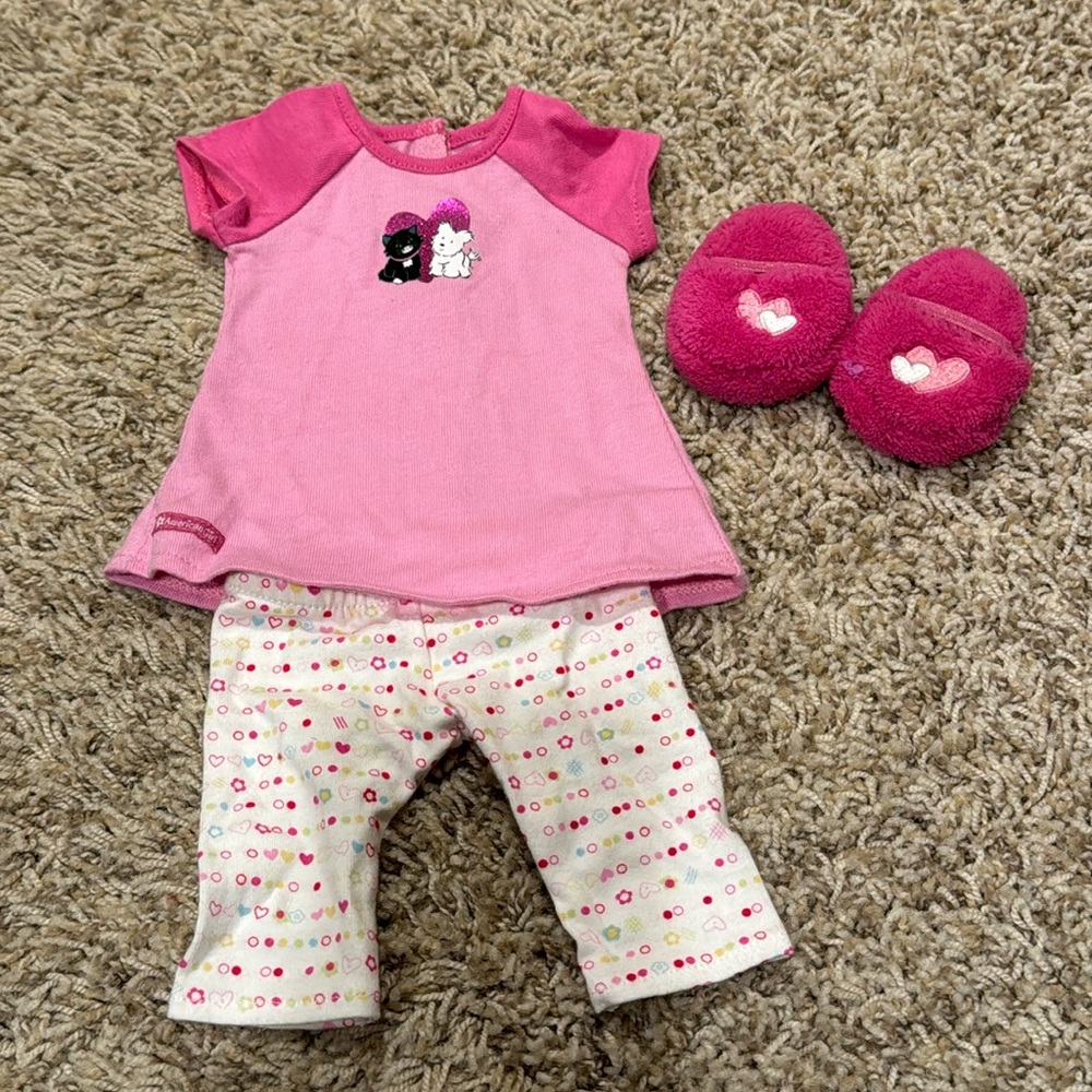 Retired American Girl Doll I love pets outfit pajamas and slipper